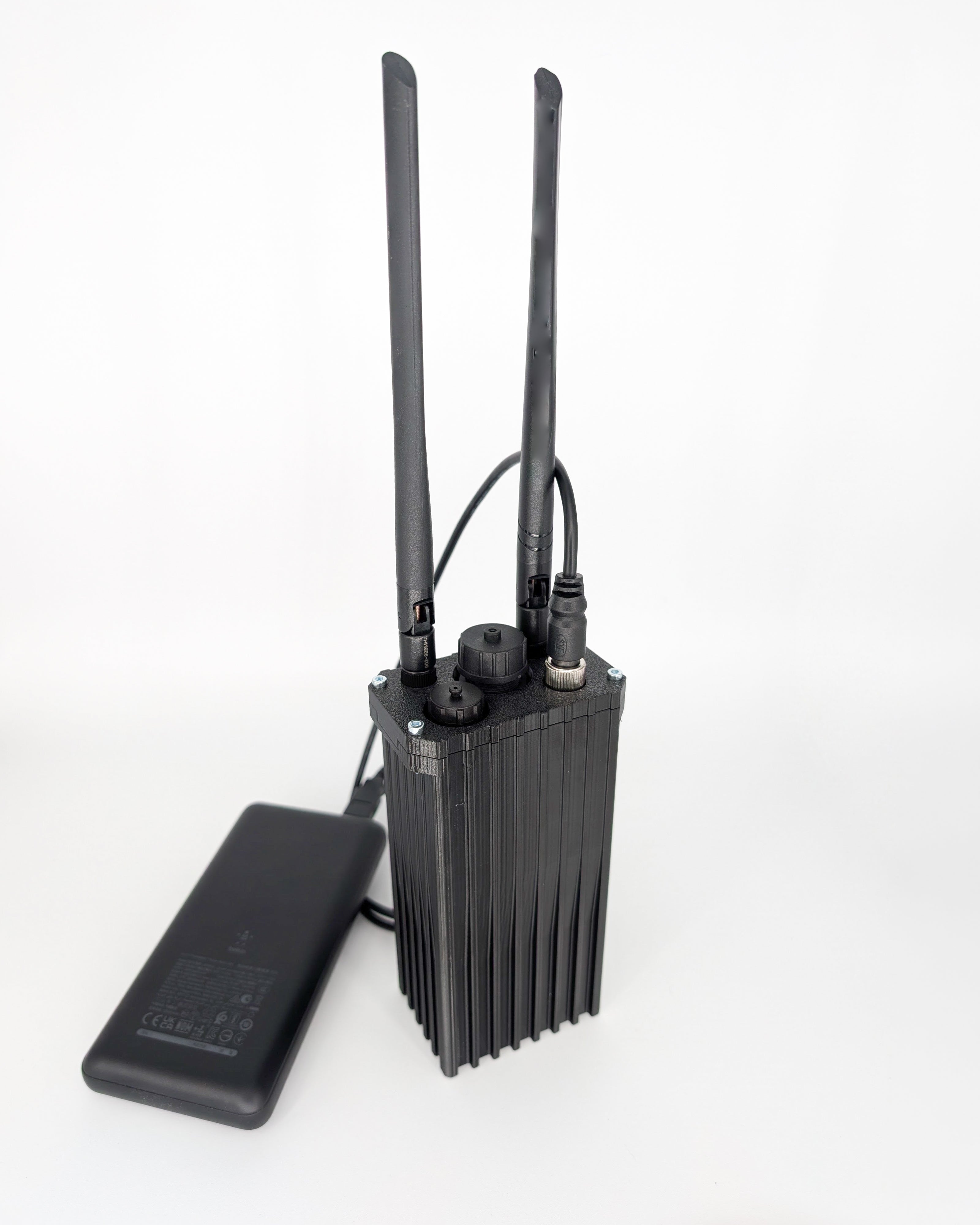Nucleus V3 standalone unit, charging from a USB power bank